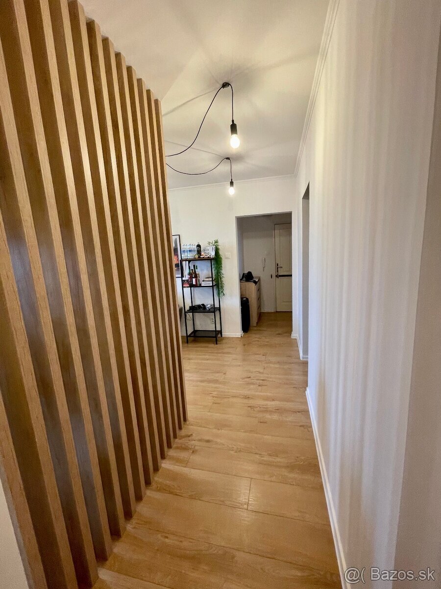 MH267-Predaj-Kvalitne zrekonštruovaný 3-izbový byt s loggiou - 7