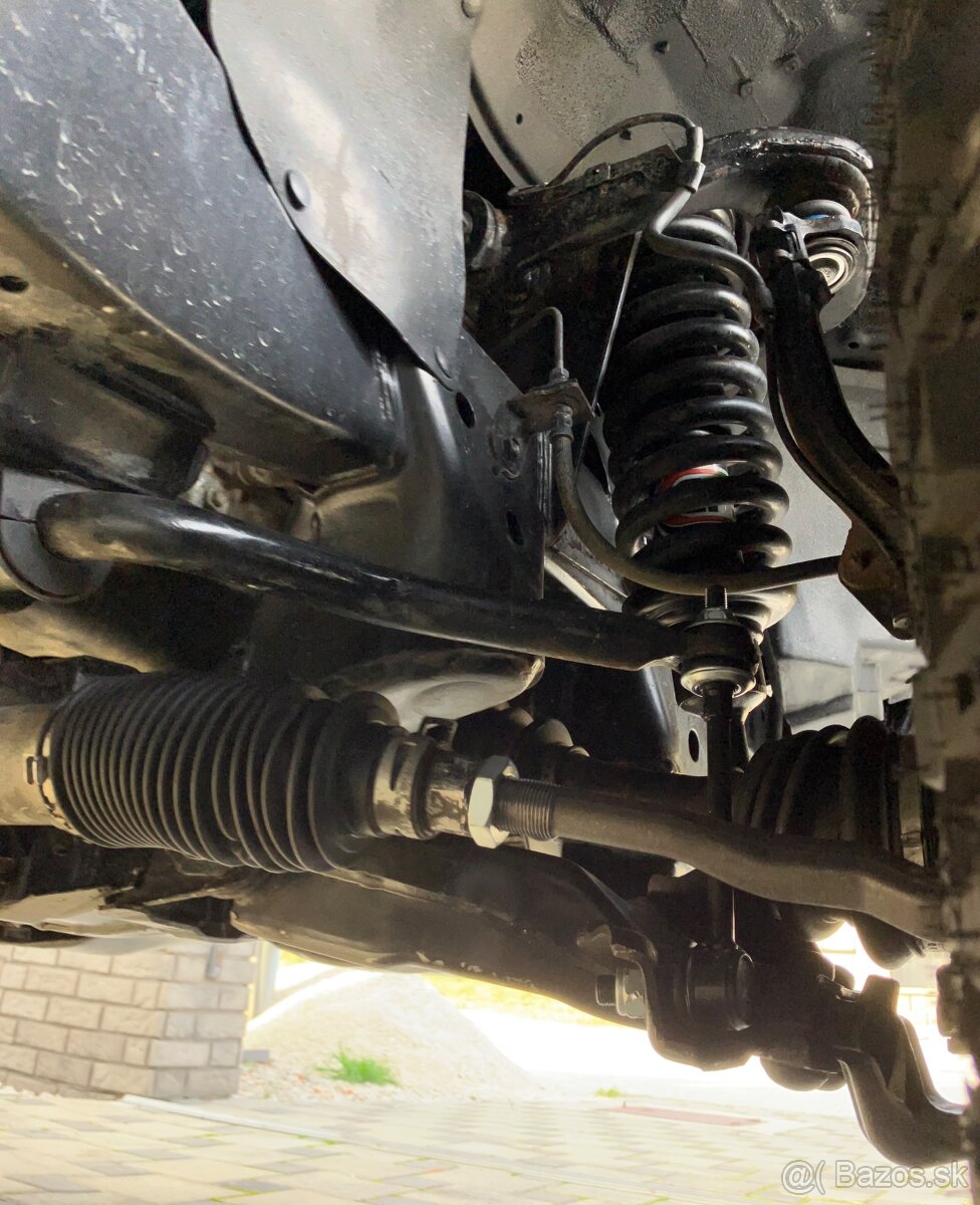 Toyota Land Cruiser J90 - 7