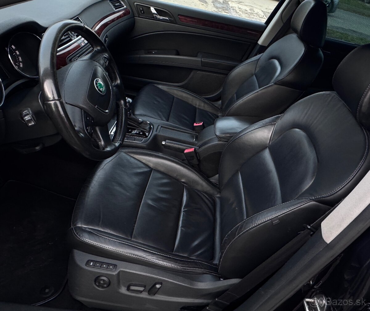 Škoda Superb 2.0Tdi DSG 4x4 140ps Elegance - 7