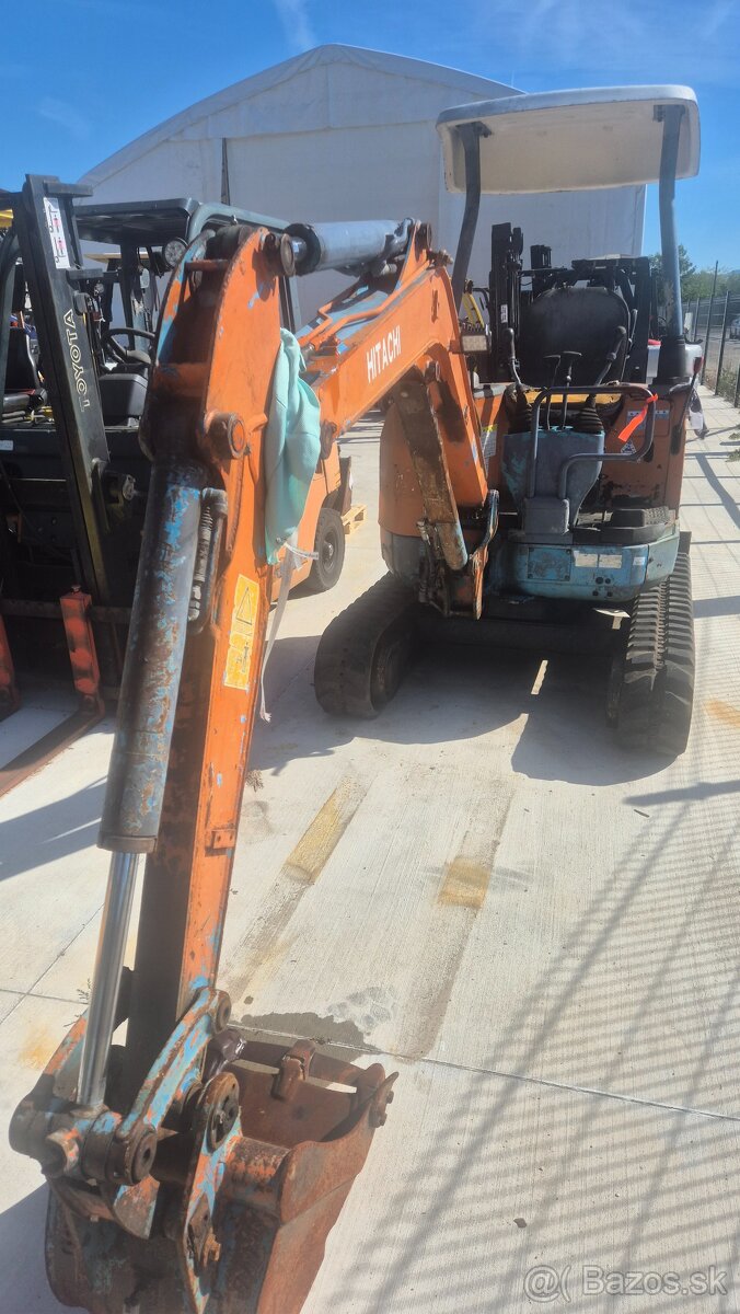 Na predaj Hitachi EX20U kompaktný minibager - 7