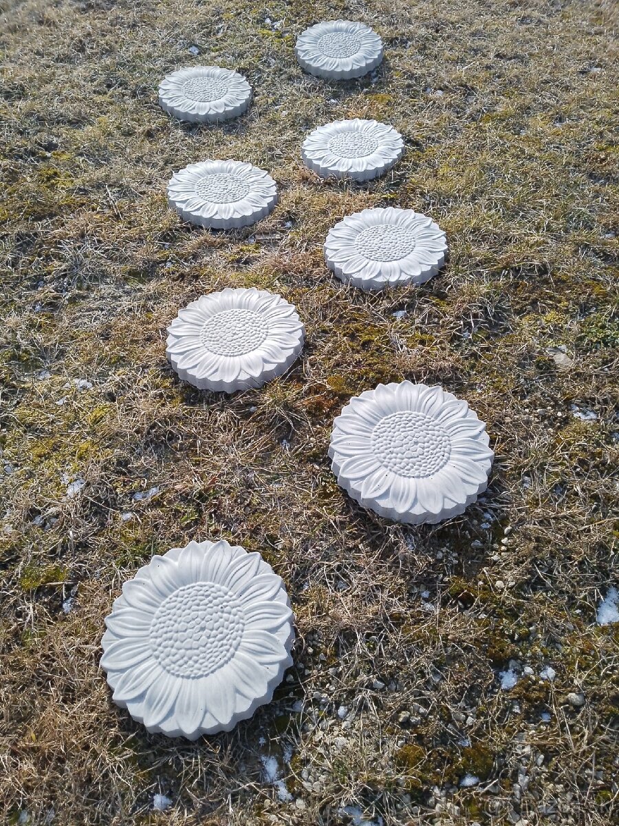 Šľapáky do záhrady - 7