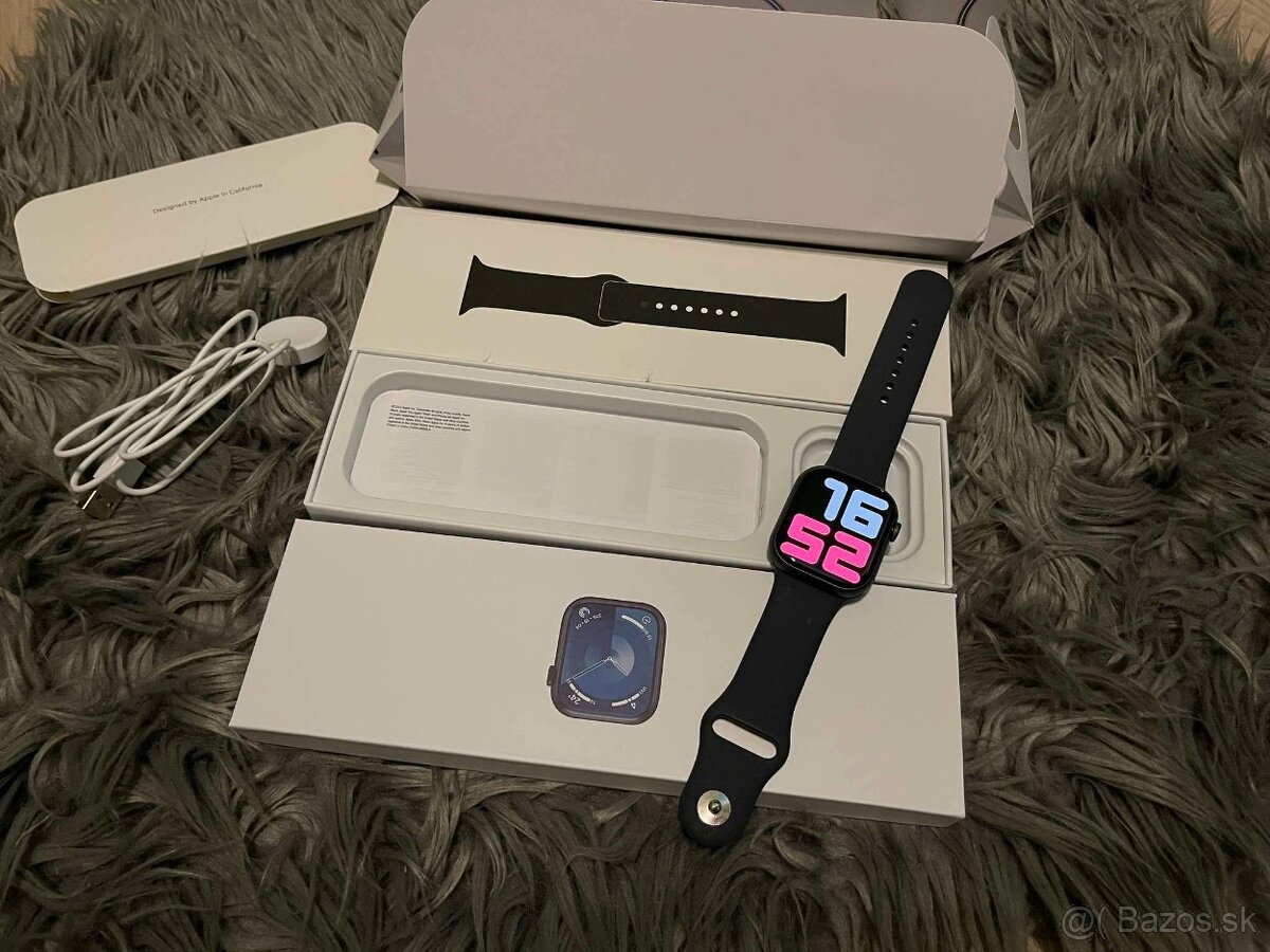 Apple Watch Series 5 44mm - 7