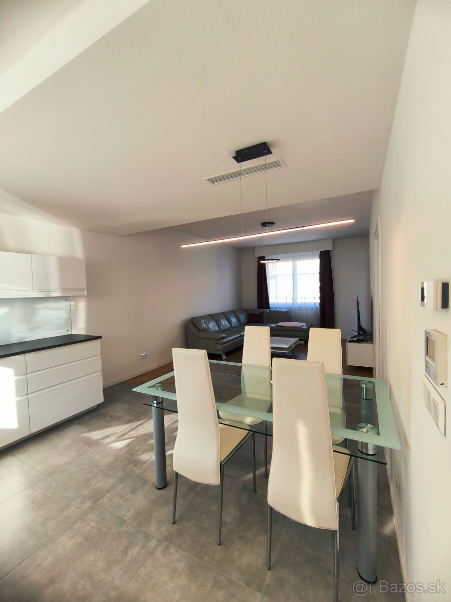 VOĽNÝIba u nás 2i BEZRUČOVA RESIDENCE,balkón,loggia,garáž. - 7