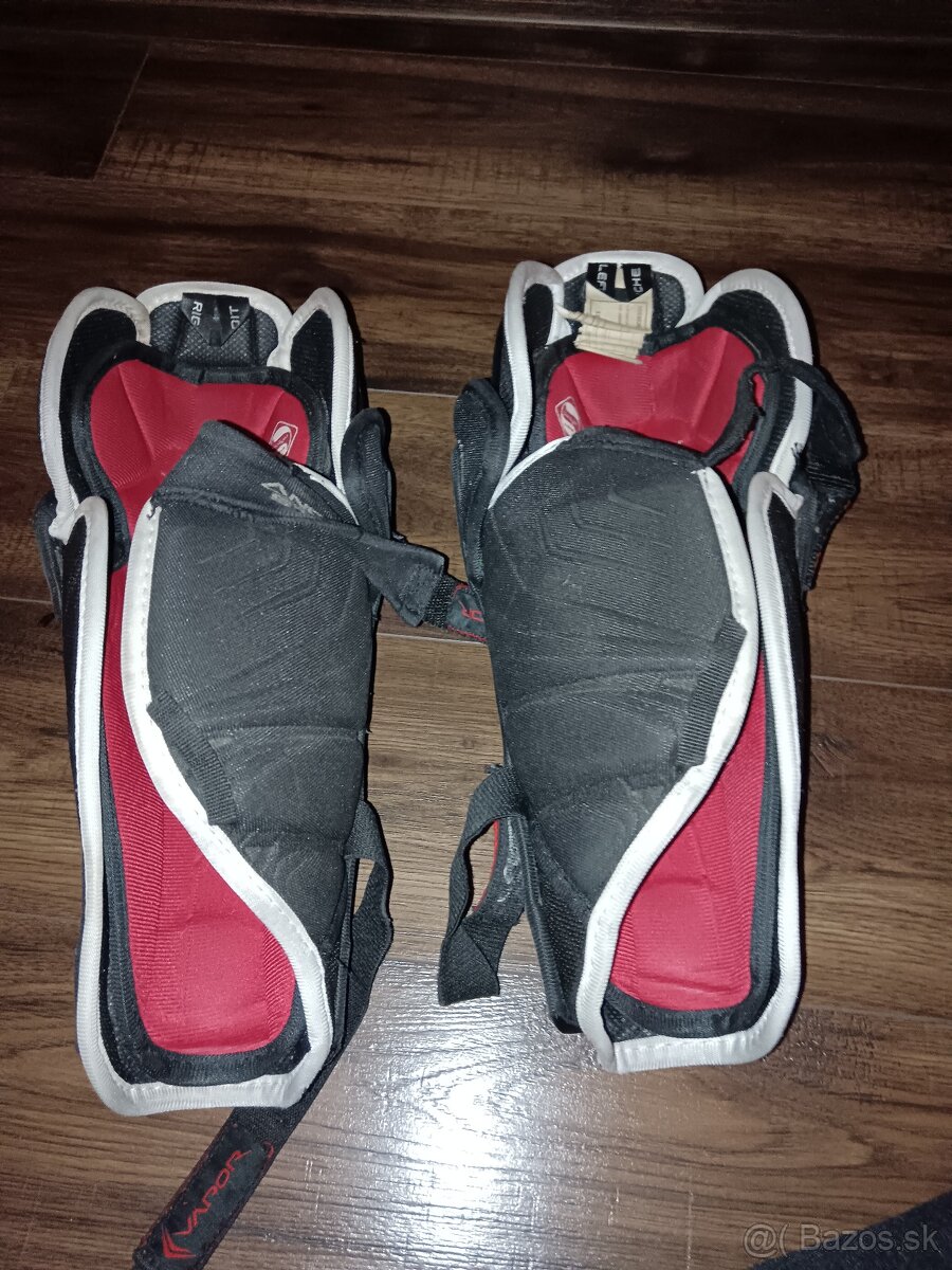 Hokejová výstroj - 7