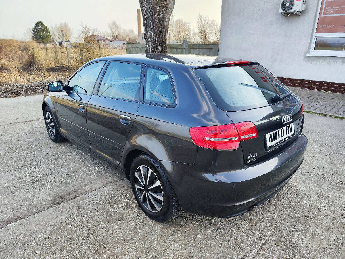 Audi A3 Sportback 1.6 TDI 105k DPF Ambiente - 7