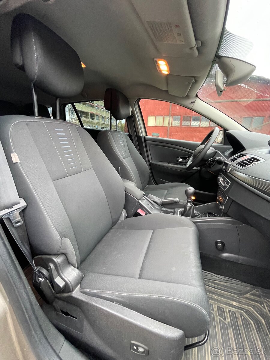 Renault Megane Grandtour 1.5 dCi - 7