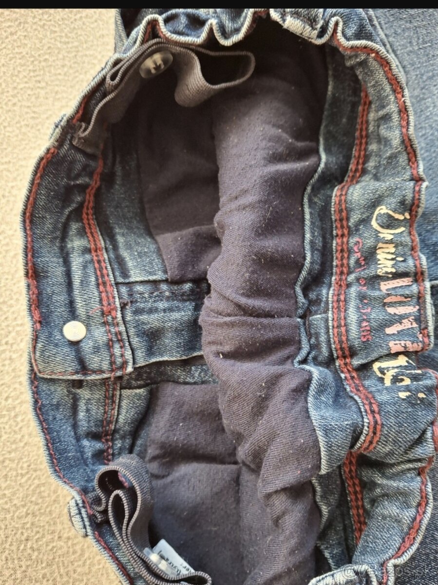 Dievčenské podteplené rifle. - 7