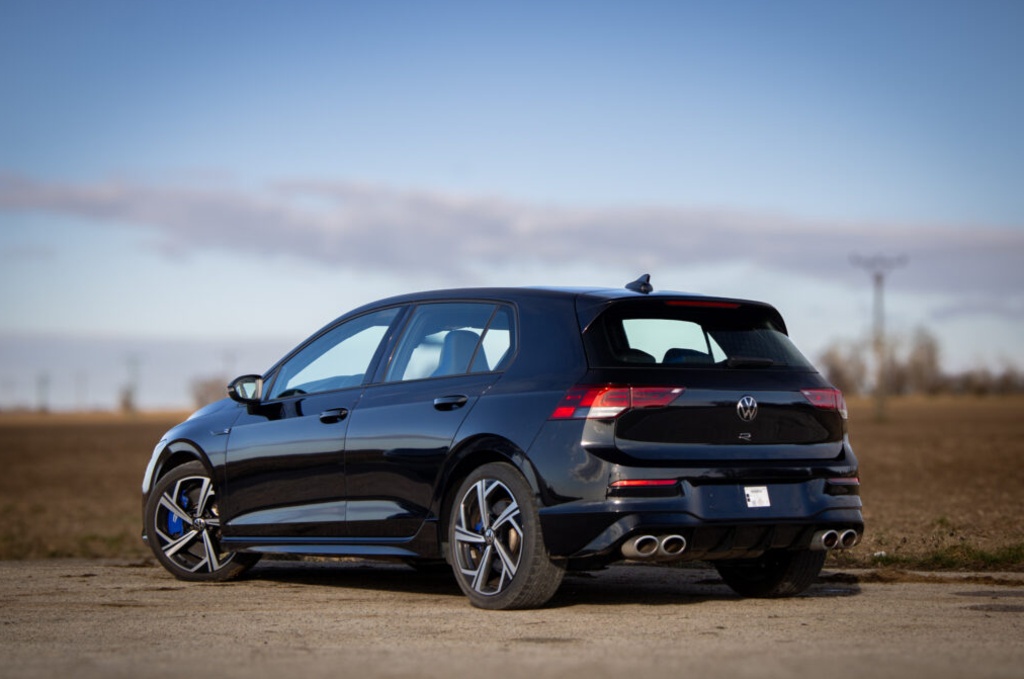 Volkswagen Golf 8 R Hatchback - 7