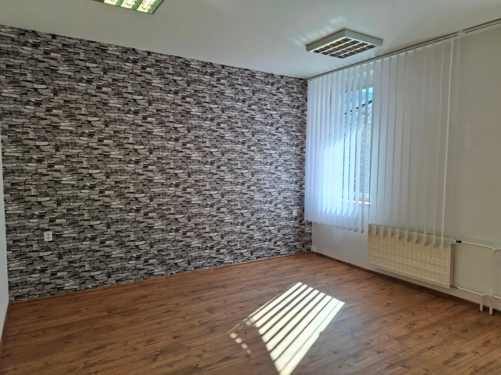 Kancelária do prenájmu Nitra, centrum, 27 m2 - 7