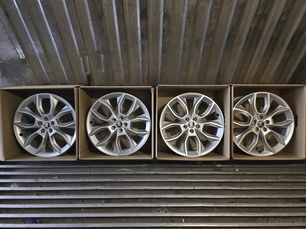 5x100 R18 Škoda Crater Vega Kamiq Scala Rapid Nepoužite - 7