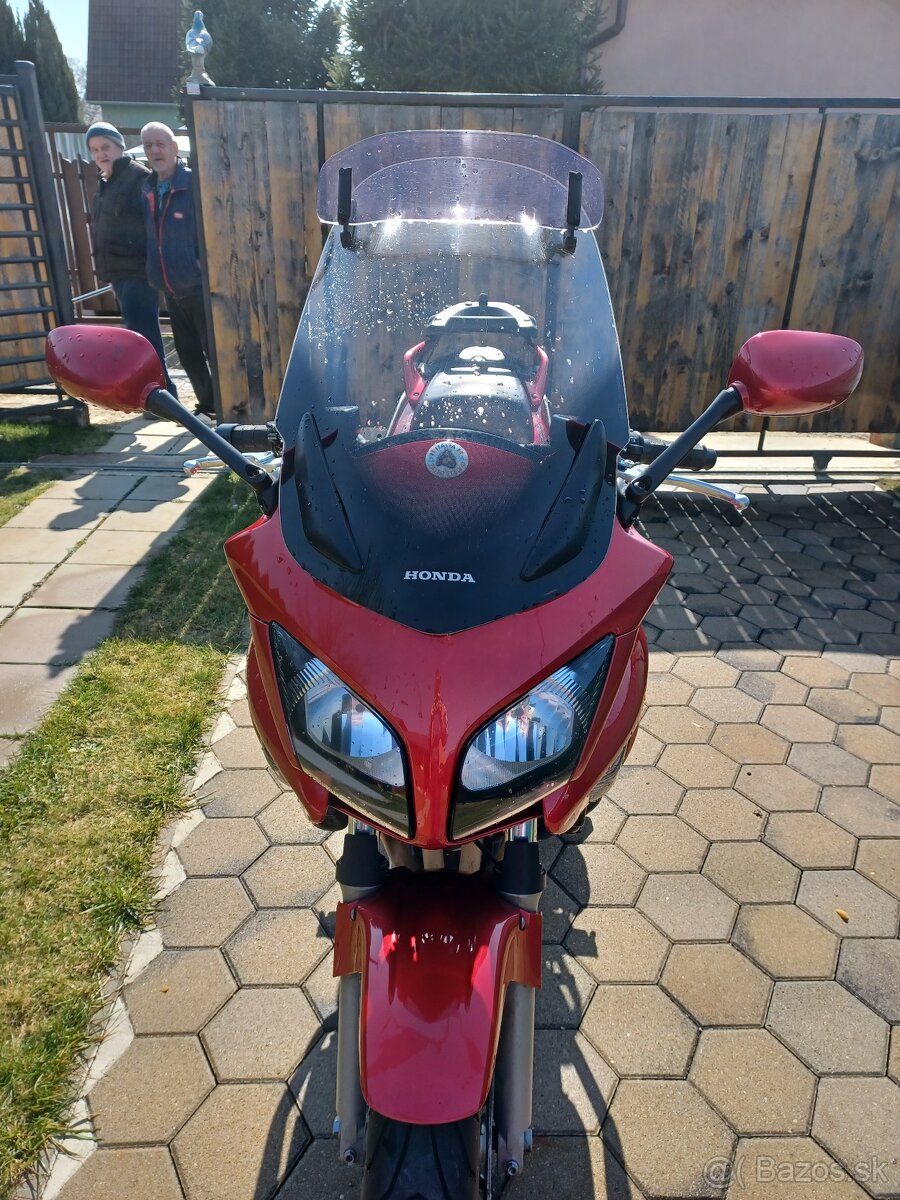 Honda cbf 1000 - 7