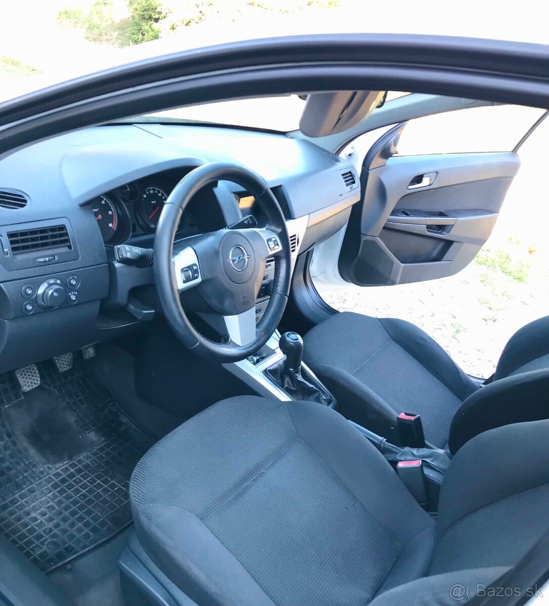 Opel Astra H combi - 7