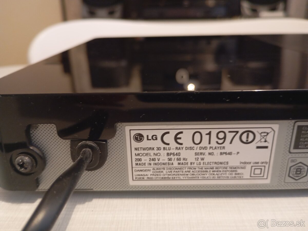 Blu-Ray 3D player LG BP-640 - 7