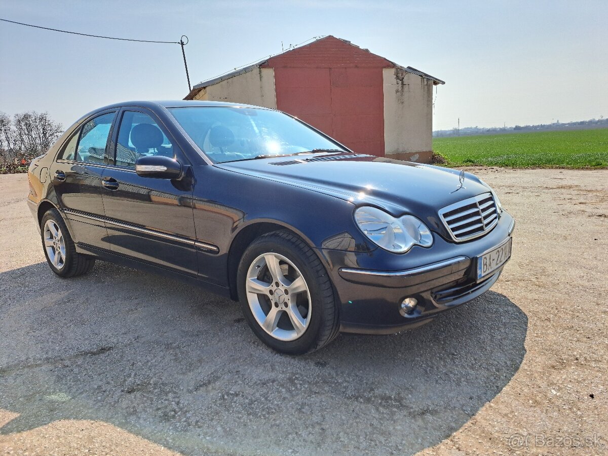 Mercedes Benz 200 CDI - 7