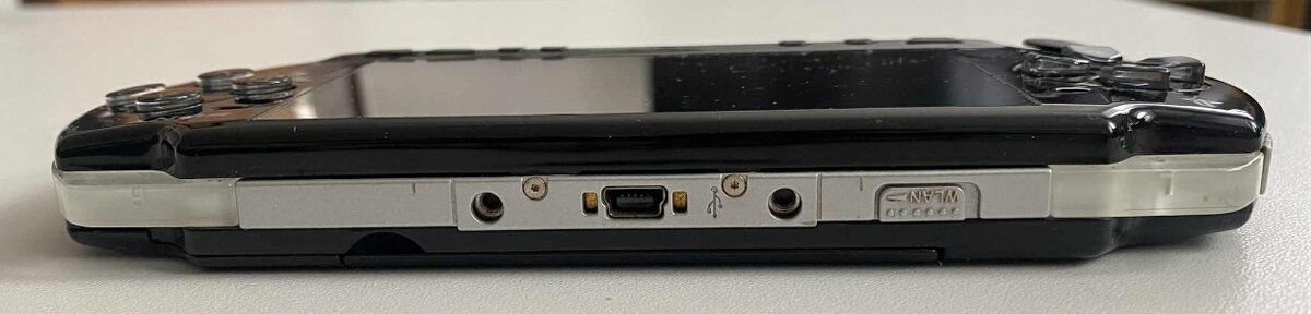 PSP 2000 Black + 64gb - 7