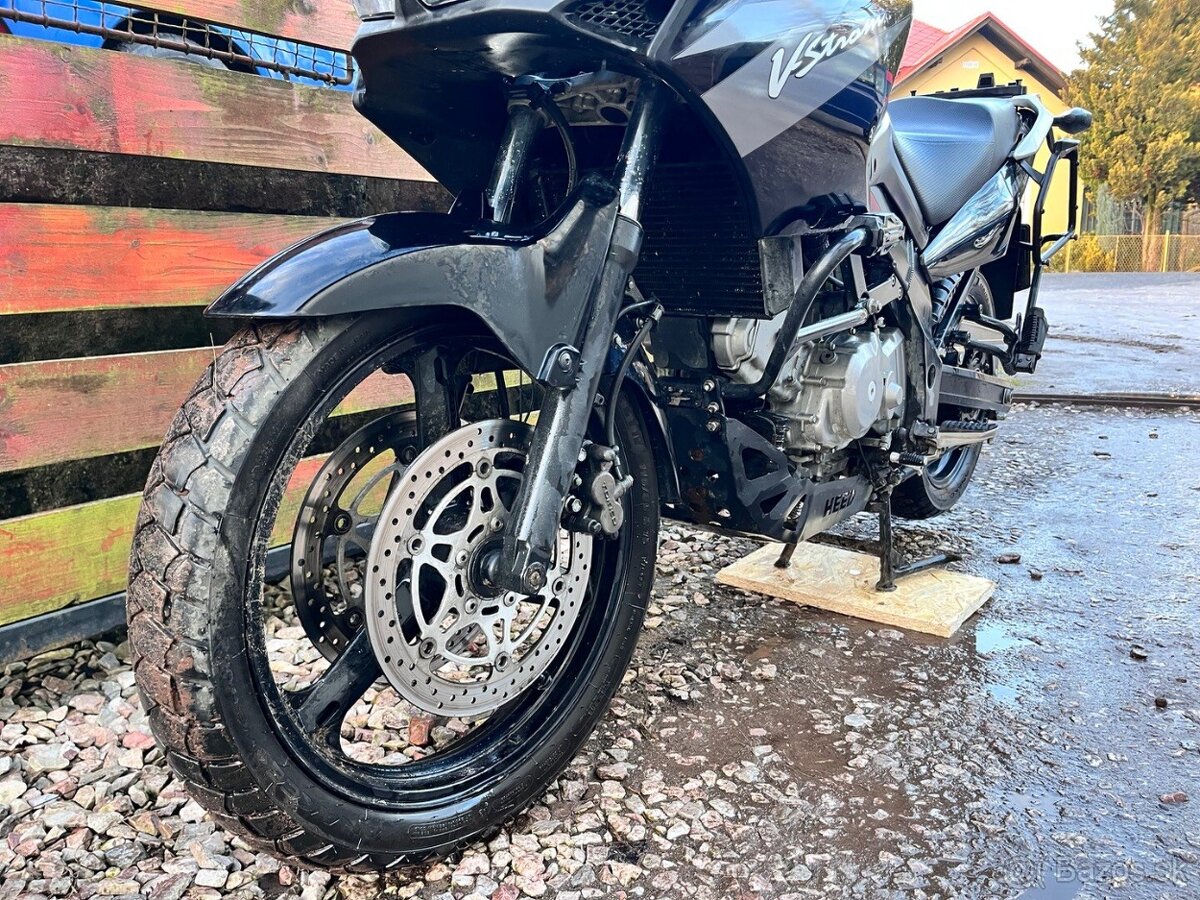 Suzuki DL 650 VSTROM - 7