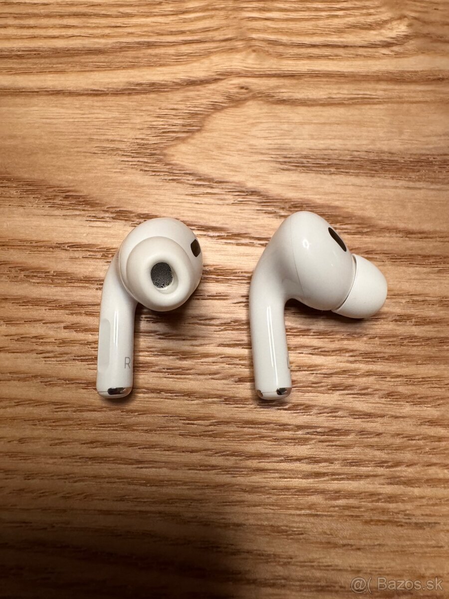 Apple AirPods Pro 2 (USB-C) - komplet príslušenstvo + obal - 7
