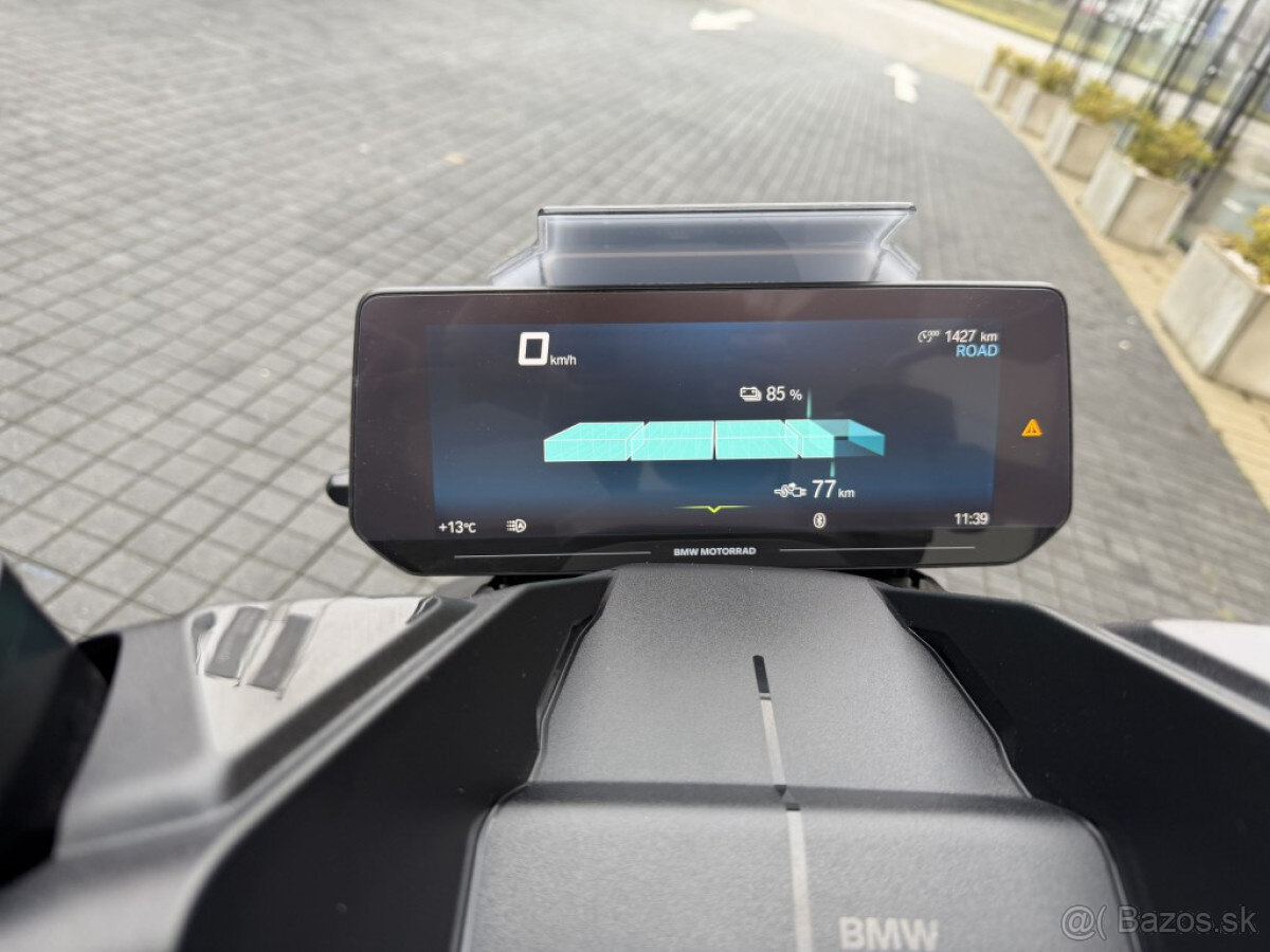 BMW CE 04 - VP skupiny B - 7