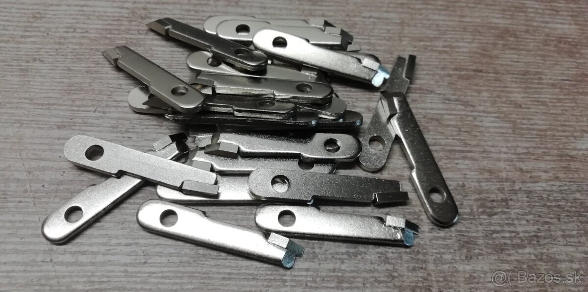 Nastaviteľný vykružovák - 7