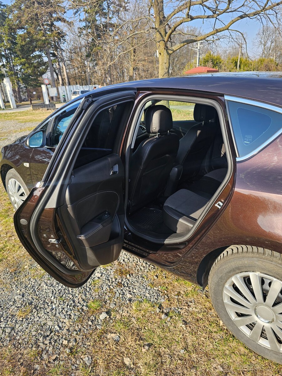 Opel Astra 1,7 cdti - 7