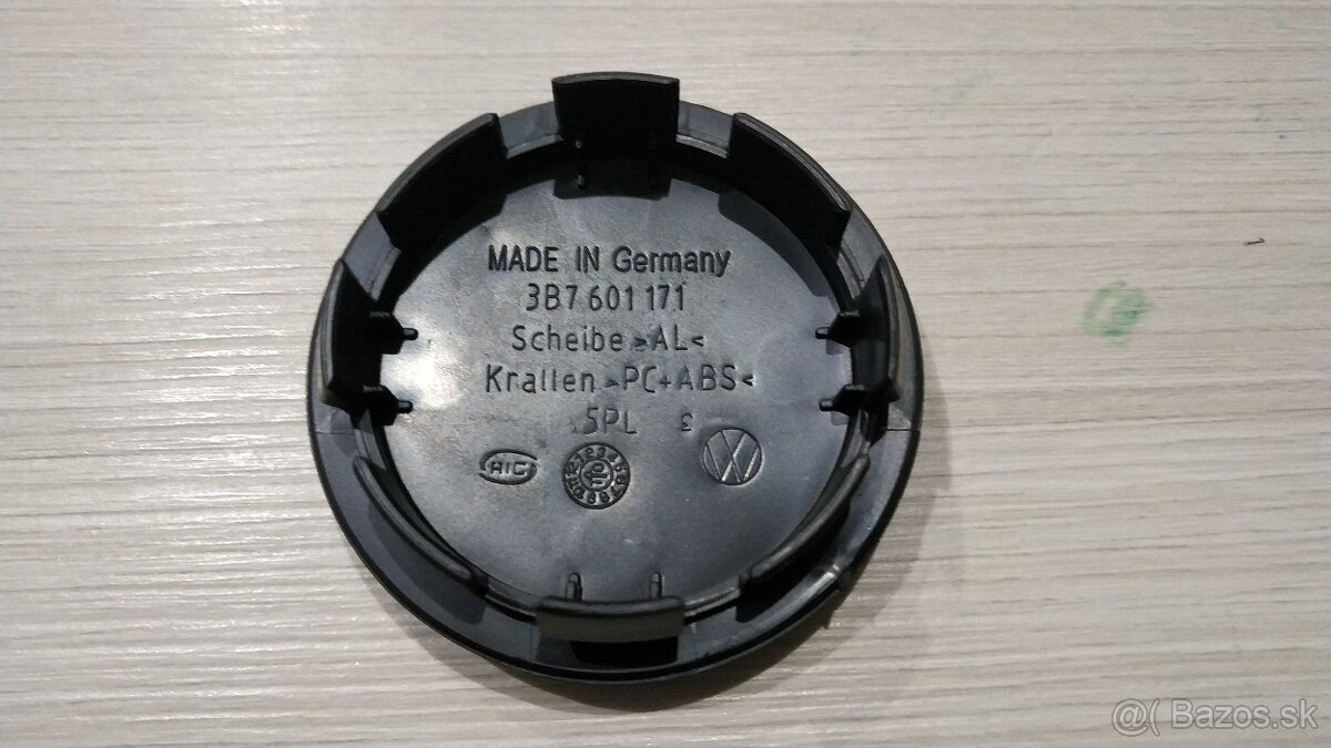 Predám stredové krytky VW - 7