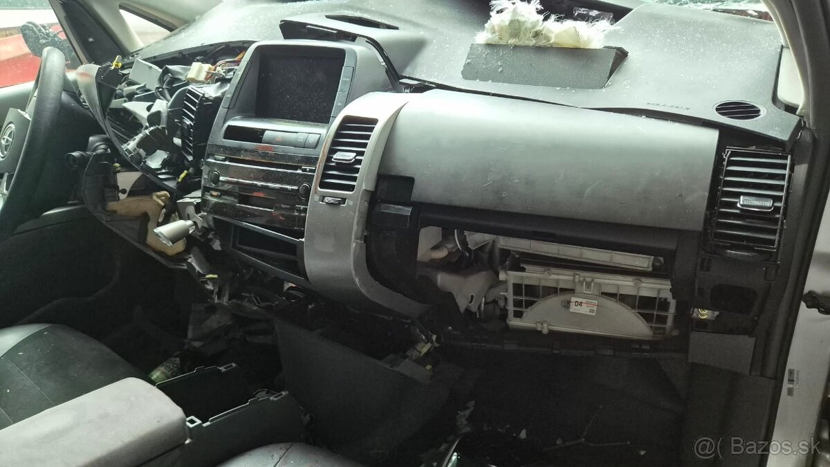 Toyota Prius 1,5i 57kw - 7