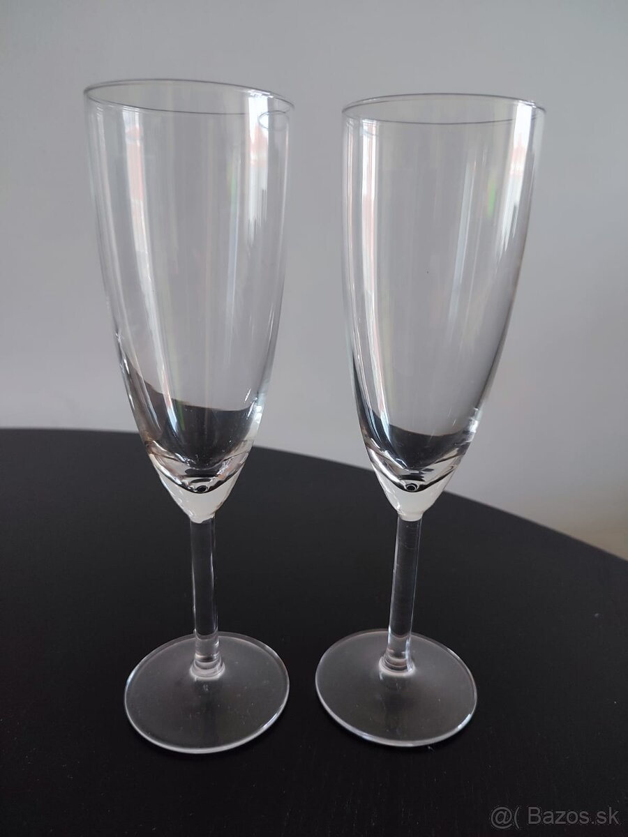 Súprava pohárov a riadu - 7