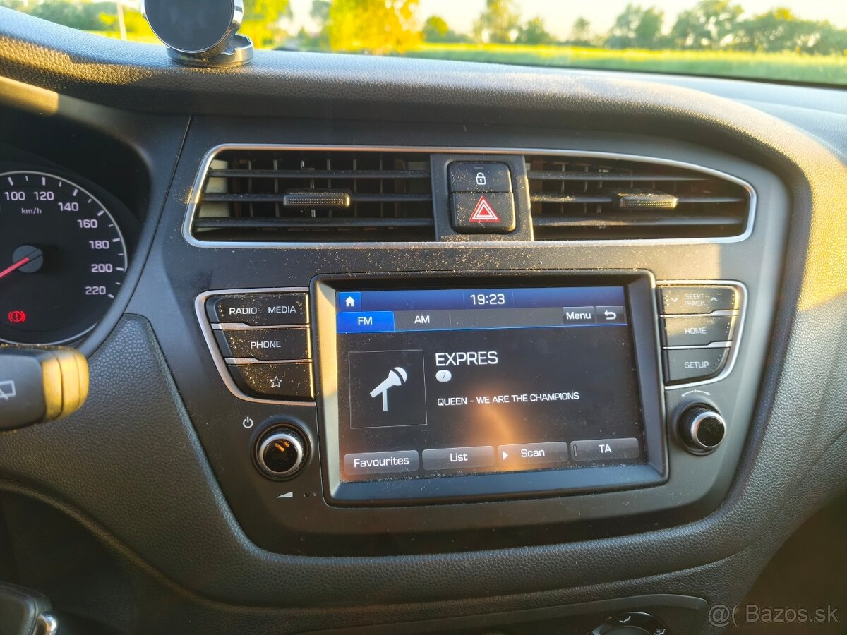 Hyundai i20 - 7