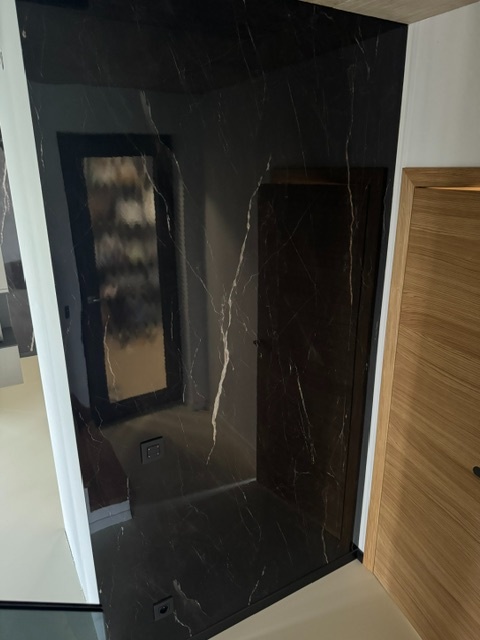 Stavebné práce, práca s mikrocementom a PVC panely - 7