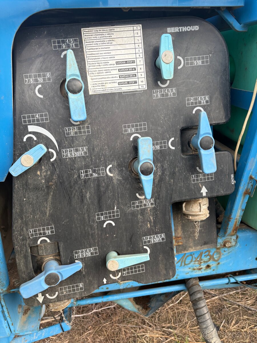 Postrekovač Berthoud 4000 l -36m - 7