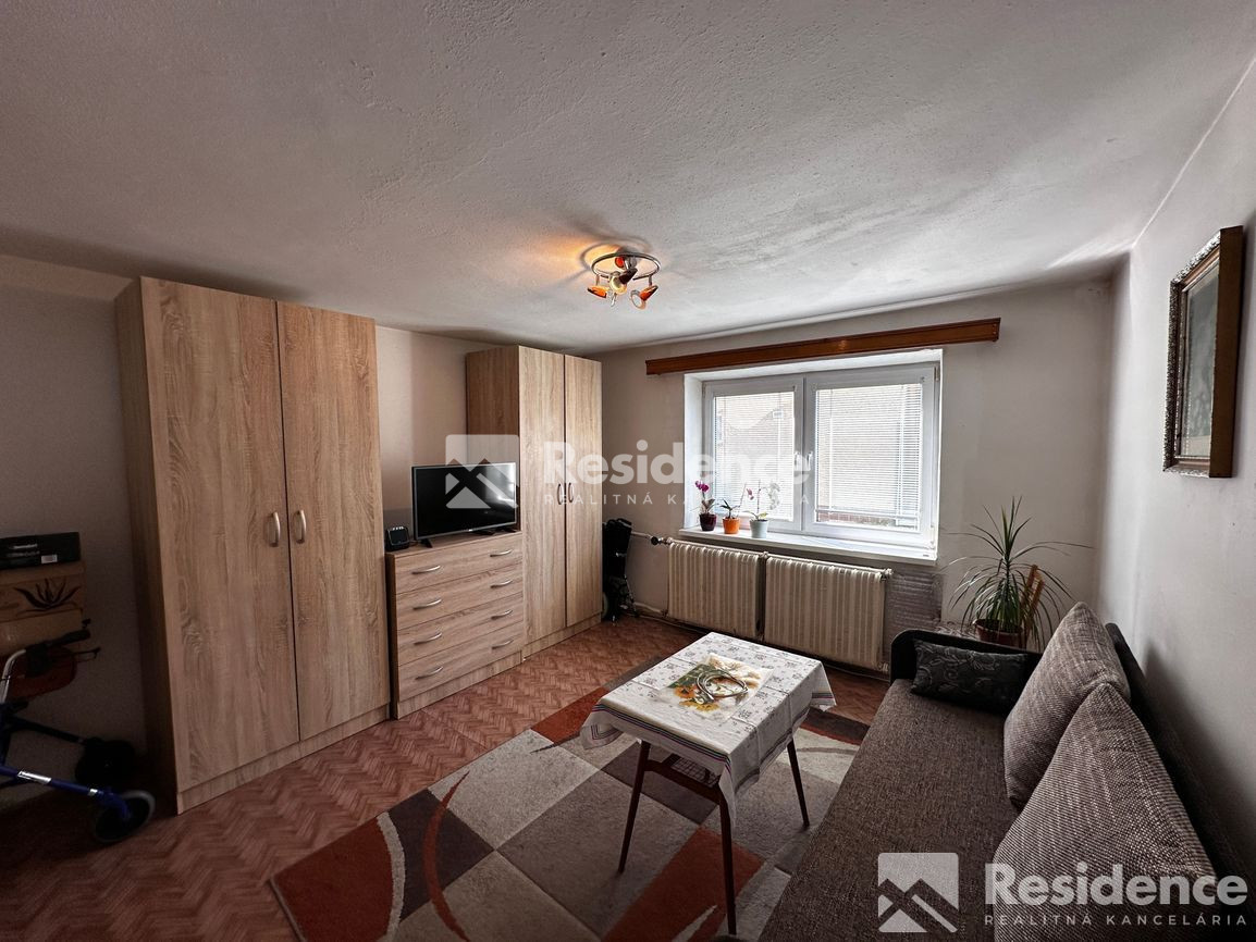 Na predaj: rodinný dom s pozemkom 789 m² – Liptovský Ján - 7