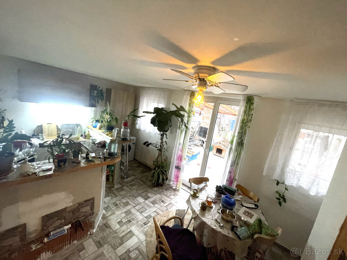MH284- Na predaj útulný 4 izbový rodinný dom v Komárne - 7