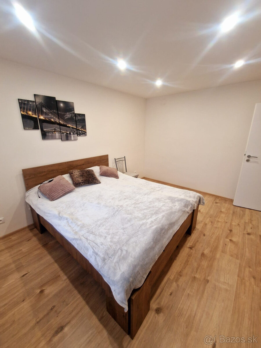 3i byt na predaj, staré sídlisko Prievidza - 7