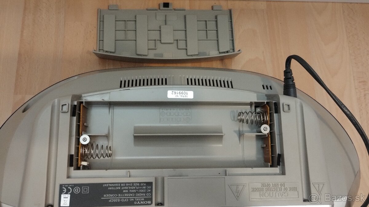 Predám radiomagnetofon Sony CFD-S35CP - 7