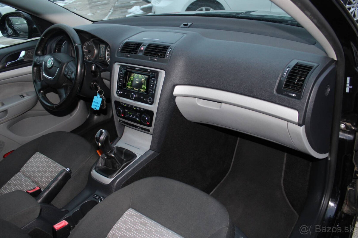 Škoda Octavia Combi 1.6 TDI CR DPF Ambition - 7