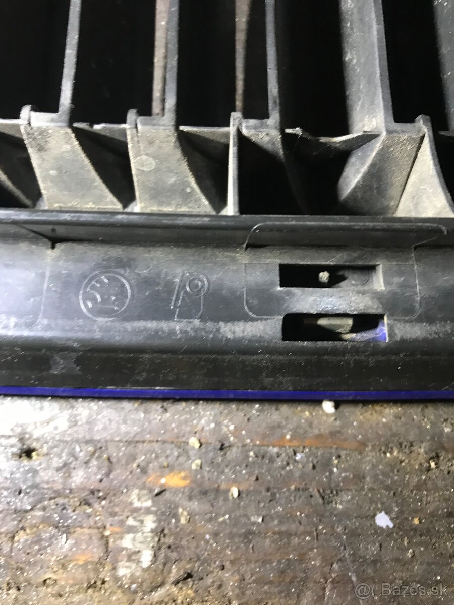 Škoda Fabia MK1 Predná Maska - 7