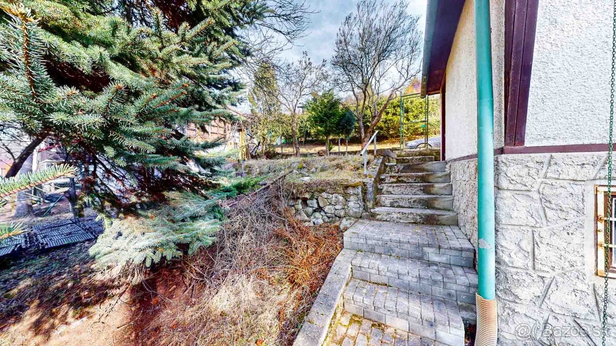 Záhradná chatka s vysporiadaným pozemkom Zvolen / Neresnica - 7