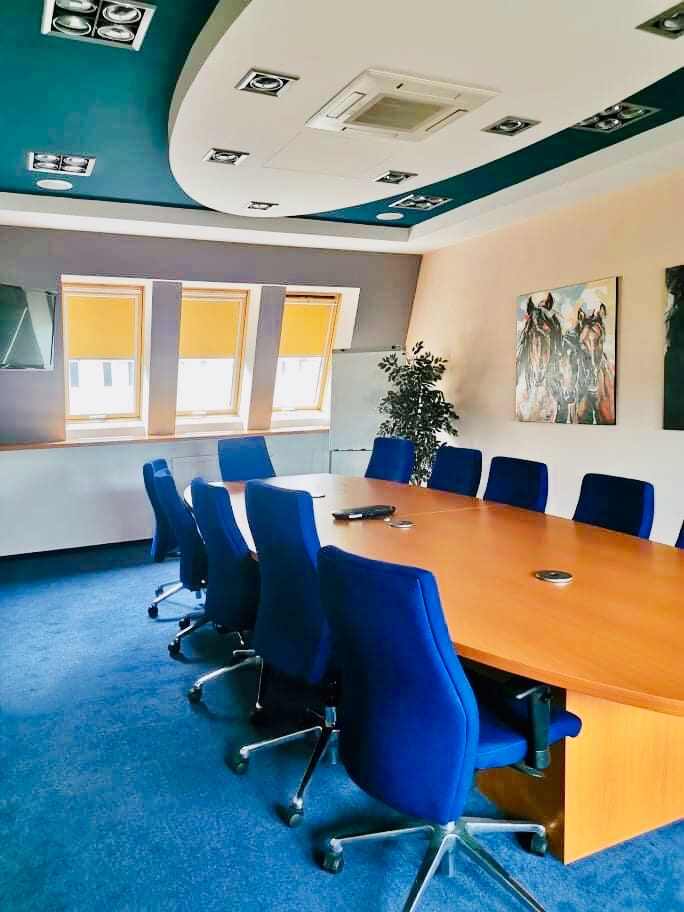 KANC. PRIESTOR 2 MIESTNOSTI, BENCÚROVA UL, STARÉ MESTO - 7