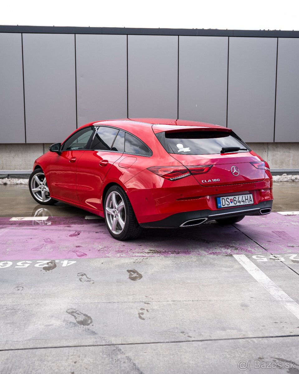 Mercedes-Benz CLA180 Shooting Brake - 7