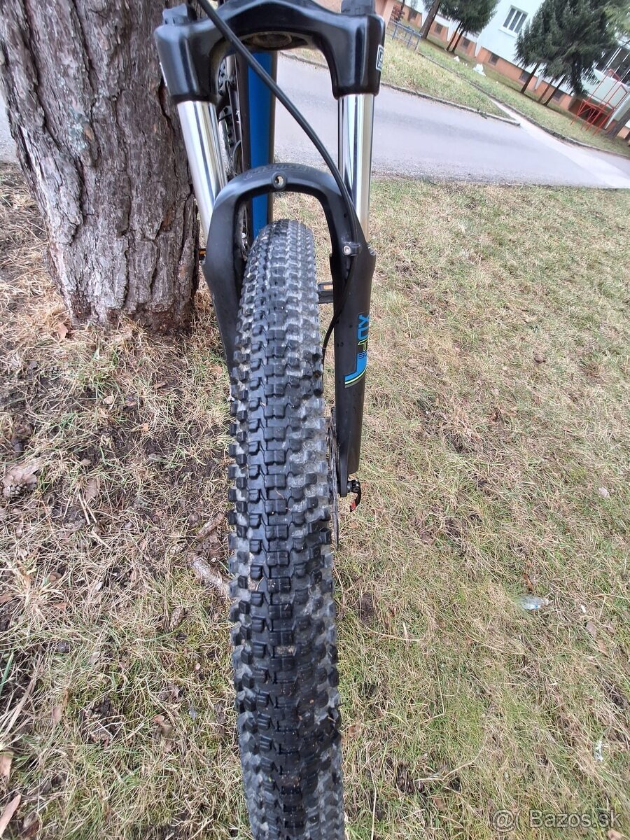 Horský bicykel Genesis Solution 2.9. veľkosť M - 7