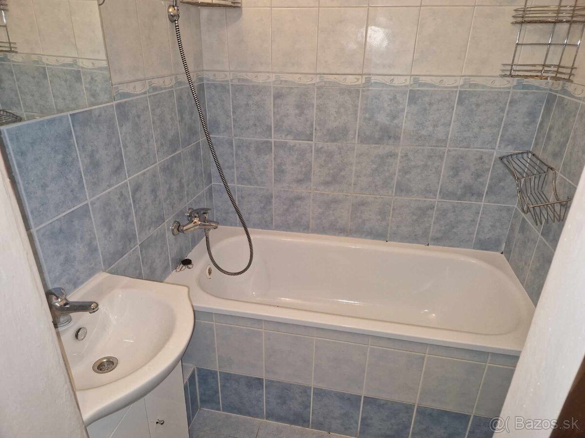 Na predaj 2 izbový byt v meste Prievidza. - 7