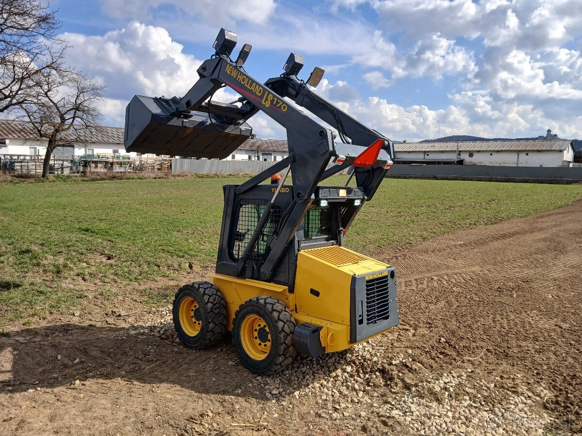 PREDAM SMYKOVY NAKLADAC NEW HOLAND LS170 - 7