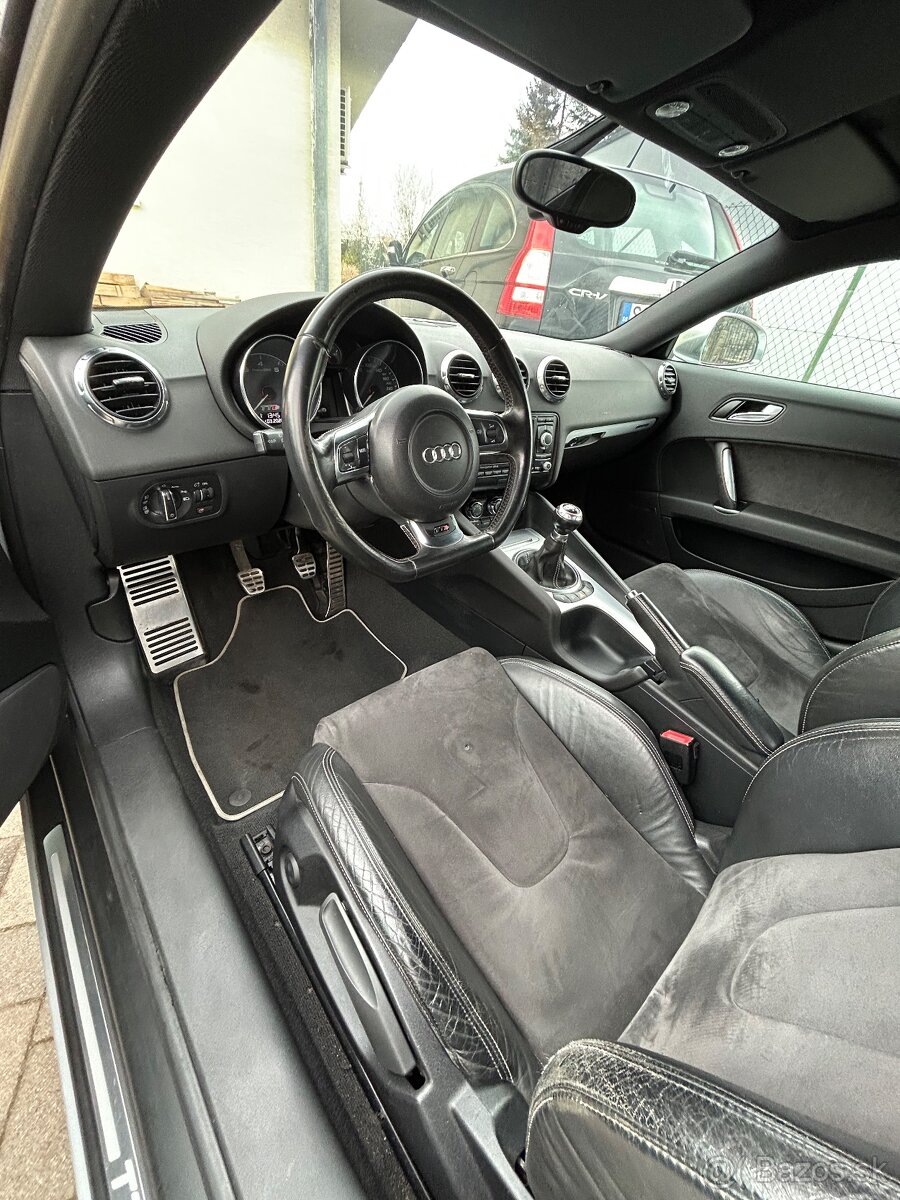 Audi TTS 2008 MANUÁL - 7