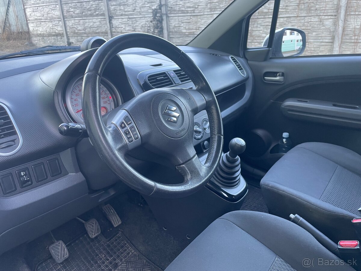 Suzuki Splash 2013 benzín 69kw - 7