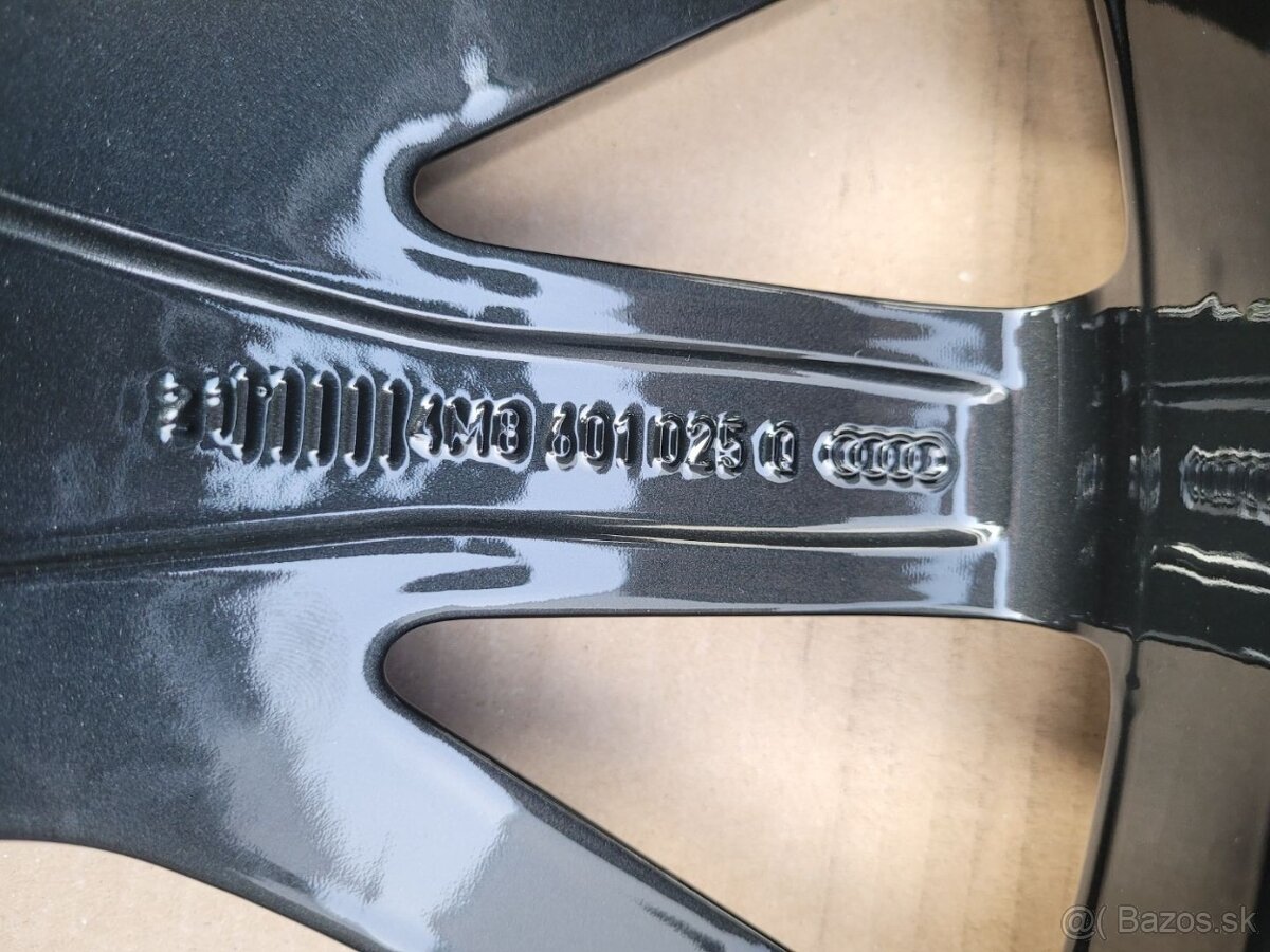 Originální 22 palcové disky Audi Performance pro Q - 7