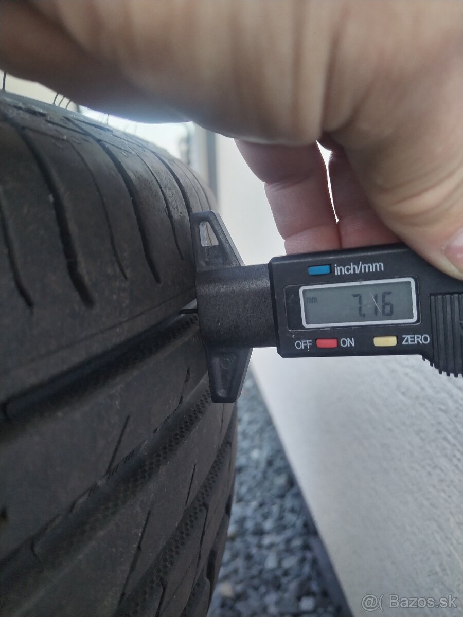 Nokian Wetproof SUV 215/70 R16 - 7