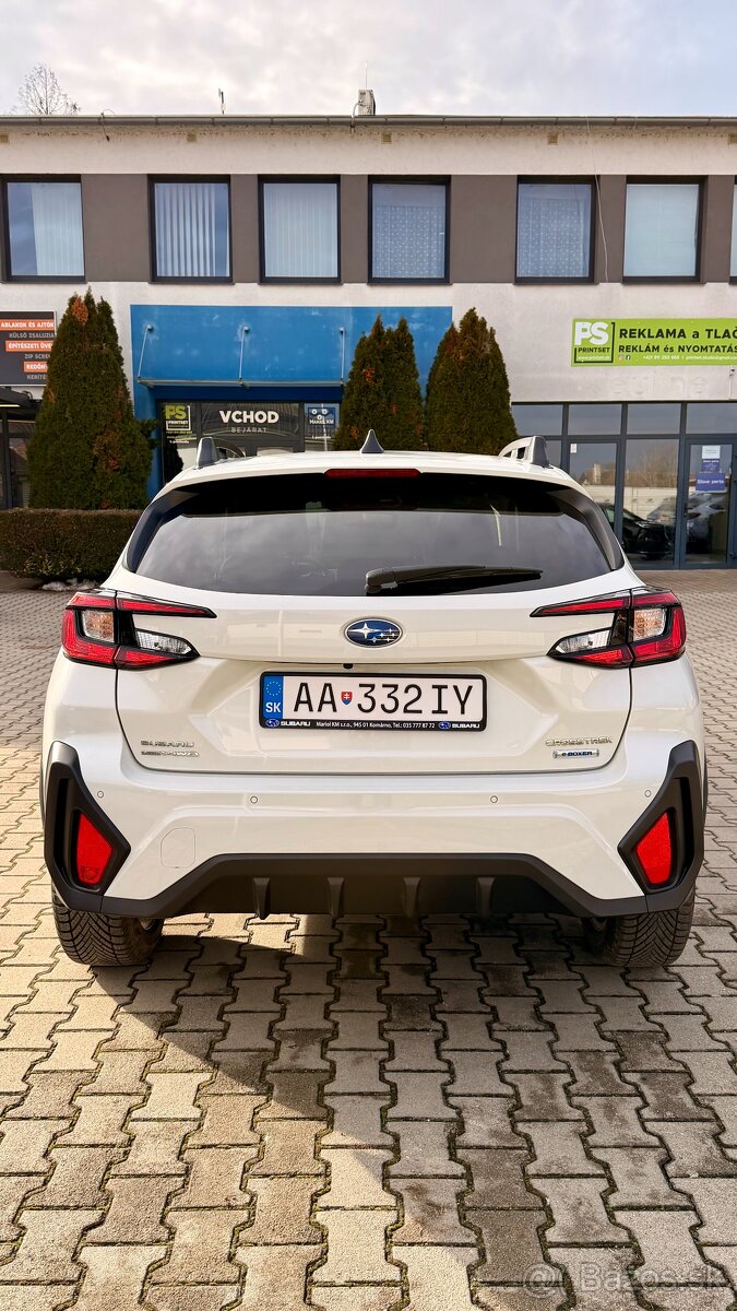 🚙 Subaru Crosstrek 2.0i e-boxer CVT Style X-TRA - 7