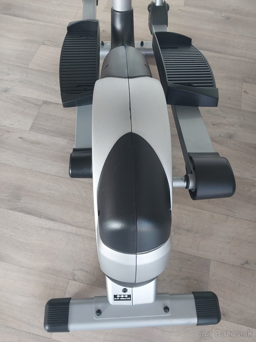 posilovací stroj - stacionárny bicykel - 7