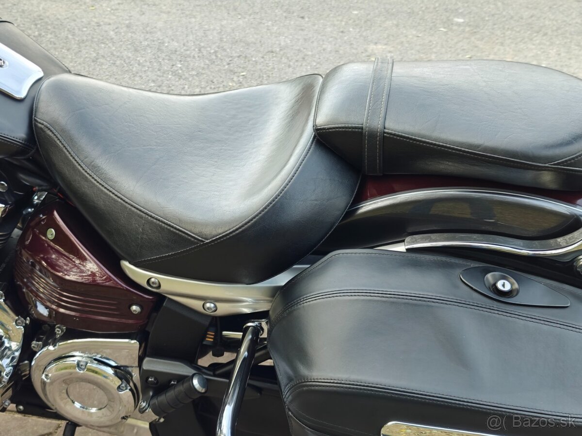 Yamaha XV 1900 Midnight Star - 7