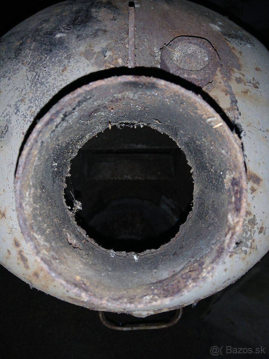 Pec zo starej nádrže - 7